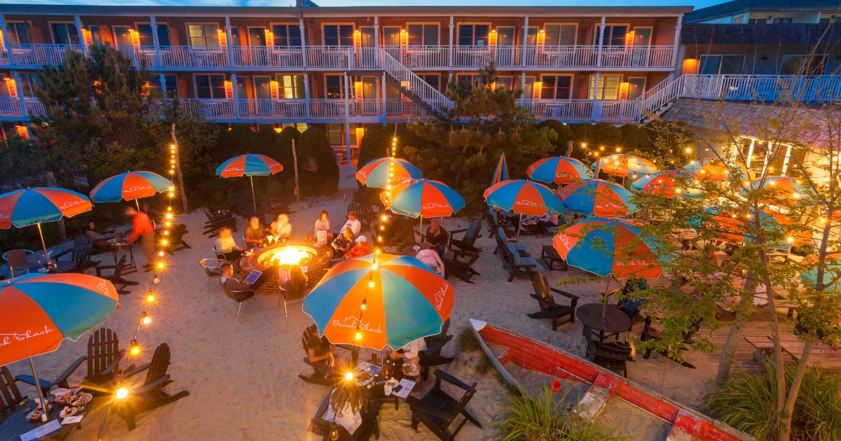 Cape Resorts logo